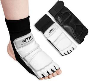 lot 2189 image: LangRay Taekwondo Sparring Gear Foot Protector S White
