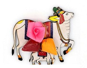 lot 2191 image: Haldi Kumkum Return Gift Set with Cow Figurine - Qty 30