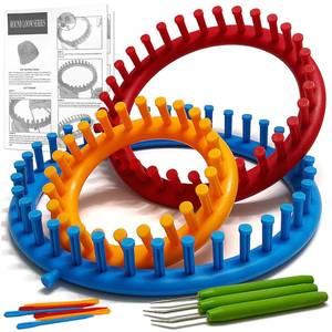 lot 2216 image: UCDRMA Round Knitting Loom Kit 3-Piece Set