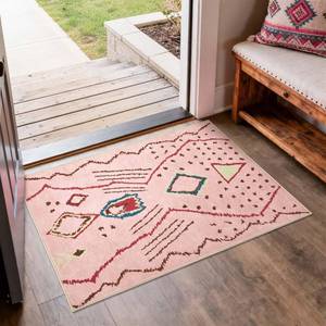lot 5082 image: Jinchan 2x3 Geometric Pink Rug with Non-Slip Backing