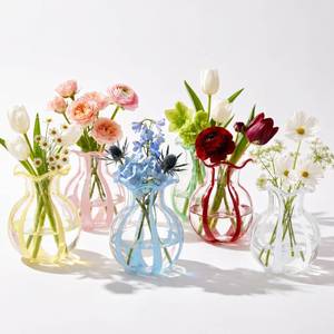 lot 5107 image: Chang Song 6-Piece Hand-Blown Glass Vases 4.5 Inch