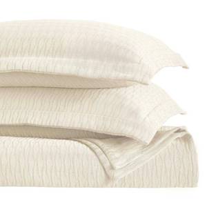 lot 19307 image: Superior 3 Piece Cotton Bedspread Set Queen Ivory  Retail $122.20