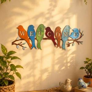 lot 20480 image: Peryiter Metal Birds on Branch Wall Decor