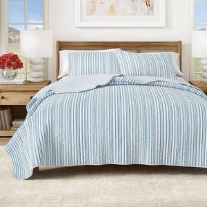 lot 5162 image: Great Bay Home Striped Quilt Set TwinTwin XL Blue