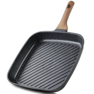 lot 7562 image: CAROTE 11 Inch Nonstick Grill Pan
