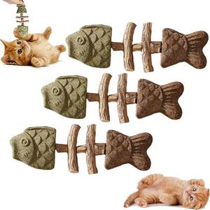 lot 8450 image: ZJUN Cat Chew Toy - 3 Pack Fishbone Catnip