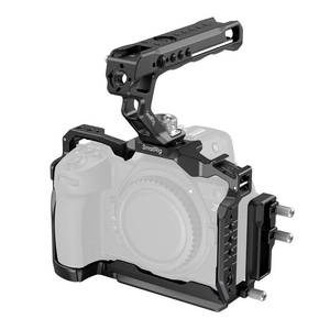 lot 18964 image: SmallRig Camera Cage Kit for Nikon Z6 III  Retail $129.99