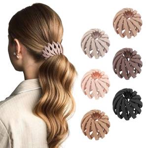 lot 6236 image: AWAYTR 6-Piece Bird Nest Hair Clips