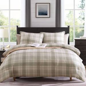 lot 7608 image: Plaid Queen Comforter Set Khaki Green 7pc