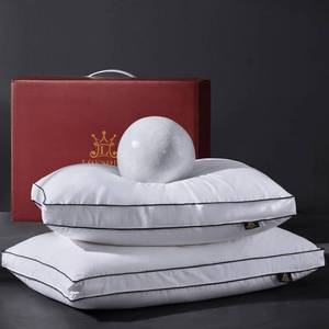 lot 19484 image: L LOVSOUL Goose Feather Down Pillow Standard 700TC