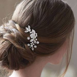 lot 20310 image: JAKAWIN Bridal Hair Comb Rhinestone Wedding Hair Clip