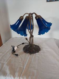lot 1019 image: Table Lamp with Blue Lily Glass Shades
