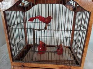 lot 1020 image: Decorative Bird Cage with Red Bird Figurines