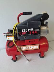 lot 1033 image: Craftsman 1 HP 3 Gallon 125 PSI Air Compressor