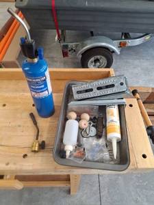 lot 1078 image: Worthington Propane Torch Kit 14.1 oz with Accessories