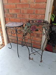 lot 1109 image: (2) Metal Plant Stand