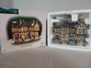 lot 1134 image: Department 56 Dickens Village Howard Street Row Houses