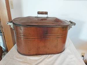 lot 1144 image: Copper Boiler