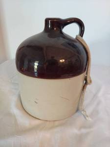 lot 1146 image: Stoneware Jug with Handle