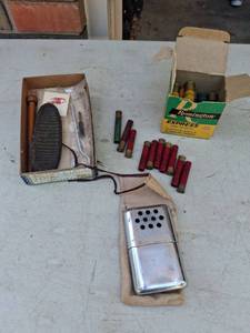 lot 1187 image: Hand Warmer and Assorted Shotgun Shells - 410 and 20 gauge