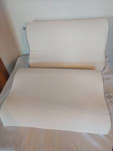 lot 1218 image: Sleep Number AirFit Pillow - Set of 2