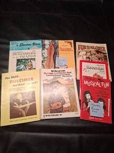 lot 1251 image: Dulcimer Instruction Books and Music Collection Lot
