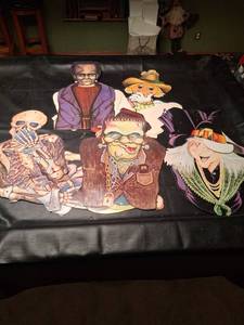 lot 1269 image: Halloween Decoration - Skeleton, Scarecrow, Frankenstein, Witch