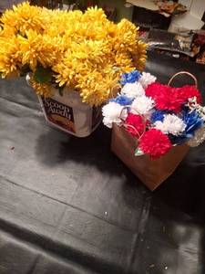 lot 1310 image: Artificial Flower Arrangements Lot