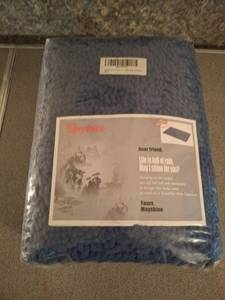 lot 1320 image: Mayshine Bath Mat