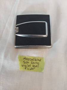 lot 1334 image: Hasselblad 500 Series Waist Level Finder