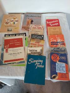 lot 1348 image: Lot of Songbooks including Peter Paul and Mary, America Sings, etc