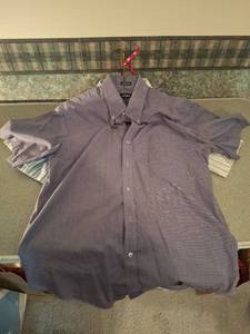 lot 1386 image: Mens Button-Up Shirt Lot - 4 Pieces Medium