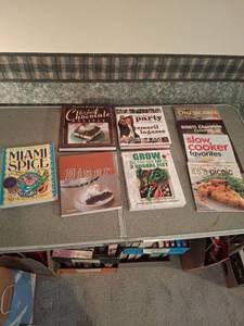 lot 1404 image: Cookbook Lot Miami Spice, Chocolate, Diner, Hersheys, Slow Cooker