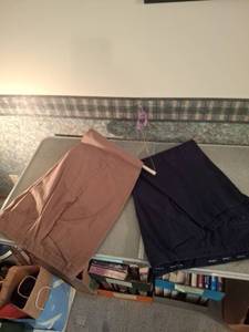 lot 1440 image: Womens Pants Lot - 2 Pieces Size 20W