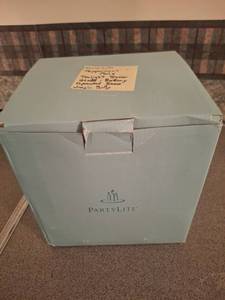 lot 1443 image: PartyLite Peppermint Pals Tealight Globe