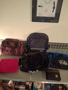 lot 1449 image: Lot of Assorted Bags and Backpacks