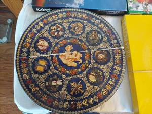 lot 1467 image: 5 Puzzles