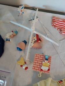 lot 1471 image: Assorted baby toys