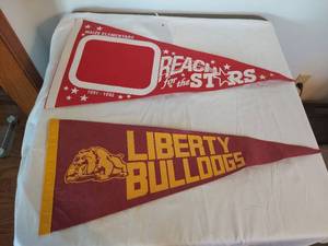 lot 1472 image: 2 School Pennants - Maize Elementary Reach for Stars, Liberty Bulldogs