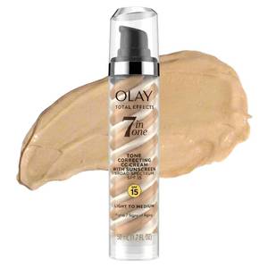 lot 39162 image: Olay Total Effects Tone Correcting Face Moisturizer with Sunscreen SPF 15, Light to Medium 1.7 Ounces - Retail $28
