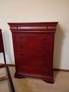 lot 903 image: 6 felt lined Drawer Chest of Drawers.  51 x 38 x 19.   Matches lots 901 and 902.