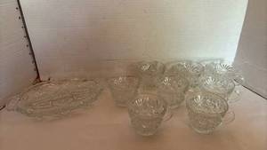 lot 1045 image: Glass plate and  8 Cups