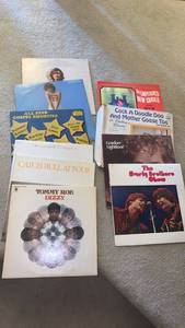 lot 1087 image: Vinyl records