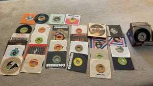 lot 1092 image: Vinyl 45s records