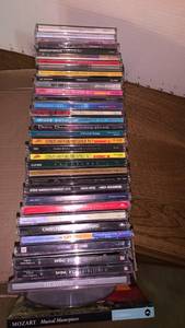 lot 1123 image: Music CDs