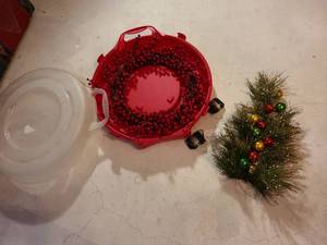 lot 2045 image: Berry wreath, 24in, with storage box, lights, wall decor, 23in tall
