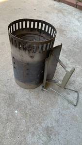 lot 3004 image: Weber Charcoal Chimney Starter with Handle