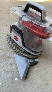 lot 3005 image: Hoover CleanSlate Portable Carpet Cleaner