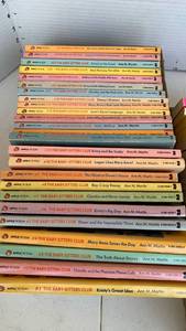 lot 3026 image: More paperback babysitters club books by Ann Martin
