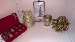 lot 3430 image: Christmas  egg ornament decor and other decor